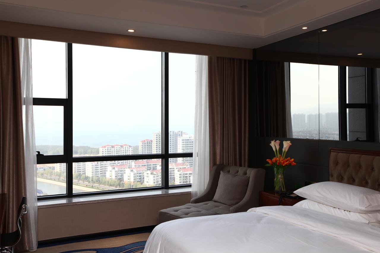 Weihai Long Yue International Hotel Екстериор снимка