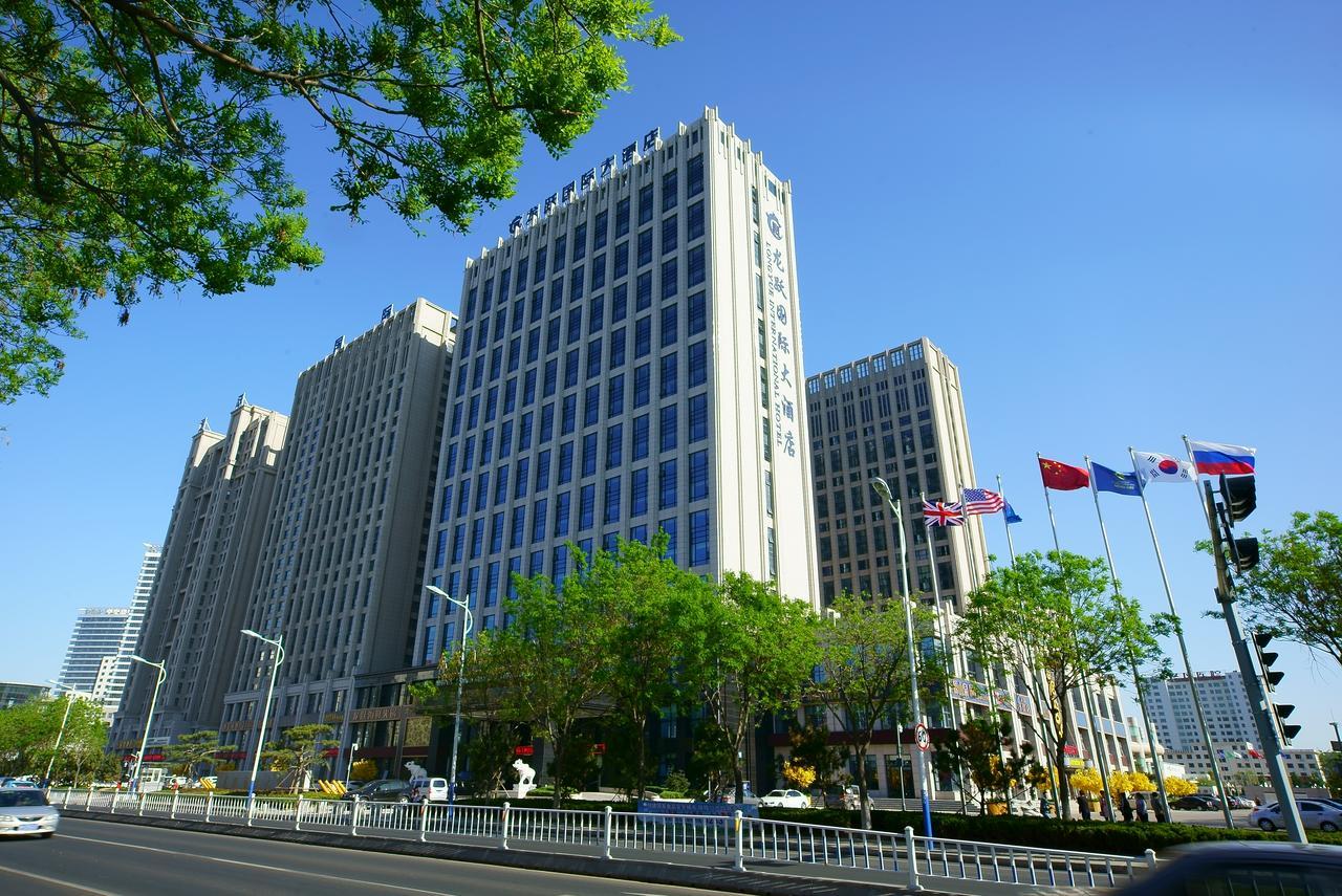 Weihai Long Yue International Hotel Екстериор снимка